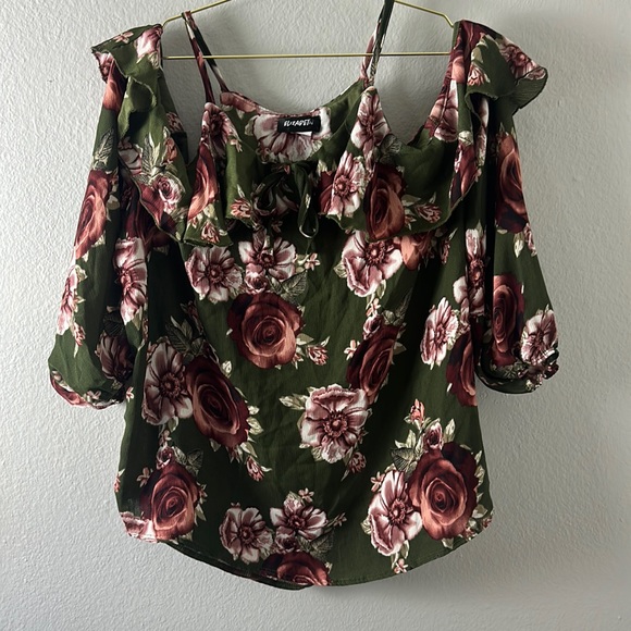 Elizabeth Floral Off Shoulder Top - Picture 1 of 7